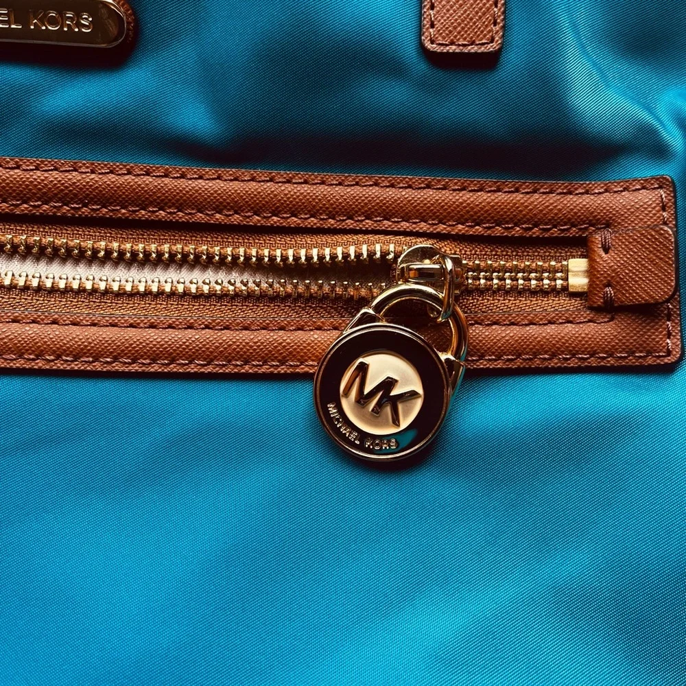 Michael Kors Kempton Aqua Nylon Large Tote Bag
